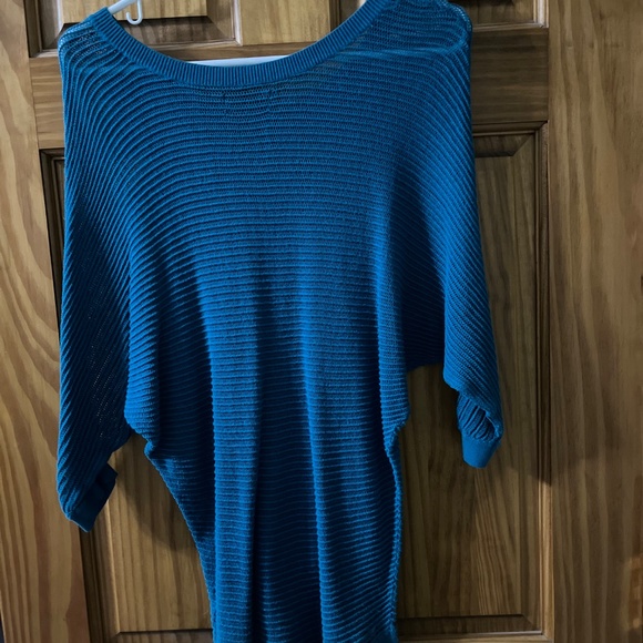Layering sweater - Picture 2 of 3